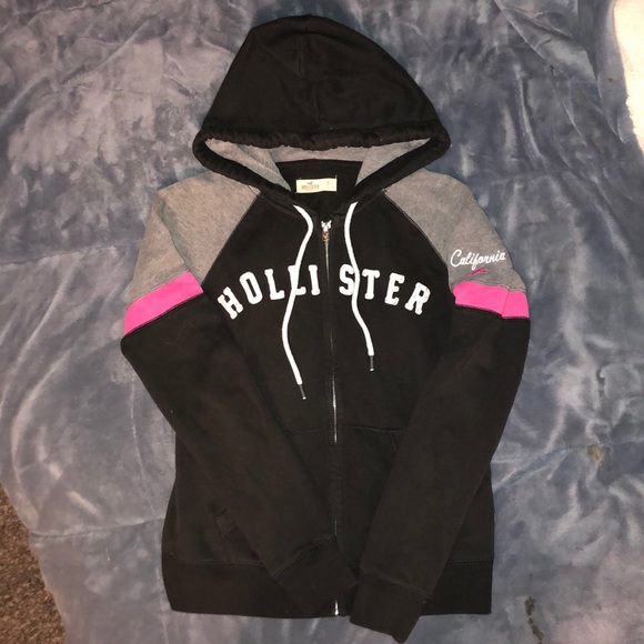 Hollister Tops - 💜2 For $25💜 Hollister Zip-Up Hoodie